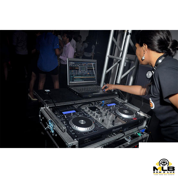 Controladora Numarck MIXDECK - locação em Belo Horizonte