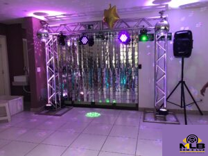 Kit iluminação boate 1 um - locação em Belo Horizonte
